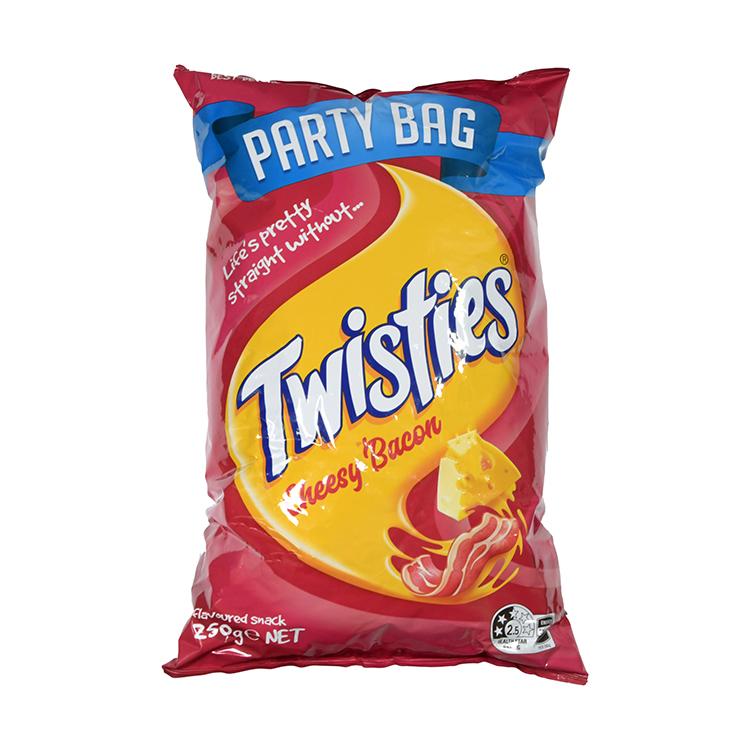 Twisties Cheesy Bacon Maissnack Party Bag
